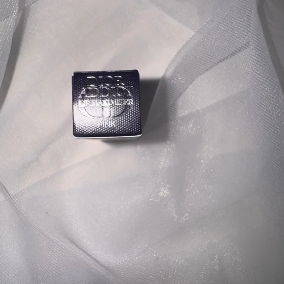 NWT Dior Addict 24hr Lipglow Oil Black Cherry + Holder Keychain + More - Picture 11 of 14